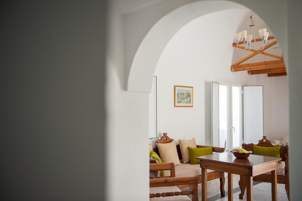 Altea * Fira (Santorini)